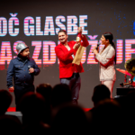 FOTO: KONCERT MOČ GLASBE NAS ZDRUŽUJE PONOVNO NAVDUŠIL